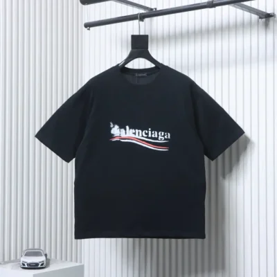Balenciaga Blur Coca-Cola Print Kurzarm-T-Shirt