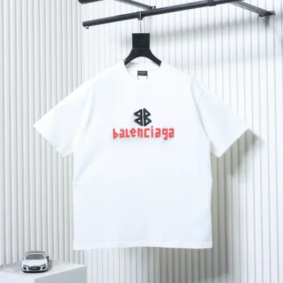 Balenciaga Kurzarm-T-Shirt mit gesticktem 3D-Doppel-B-Logo im Tintenstrahldruckverfahren und Rissen