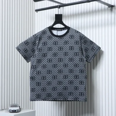 Balenciaga Kurzarmhemd mit Allover-Monogramm-Jacquardmuster