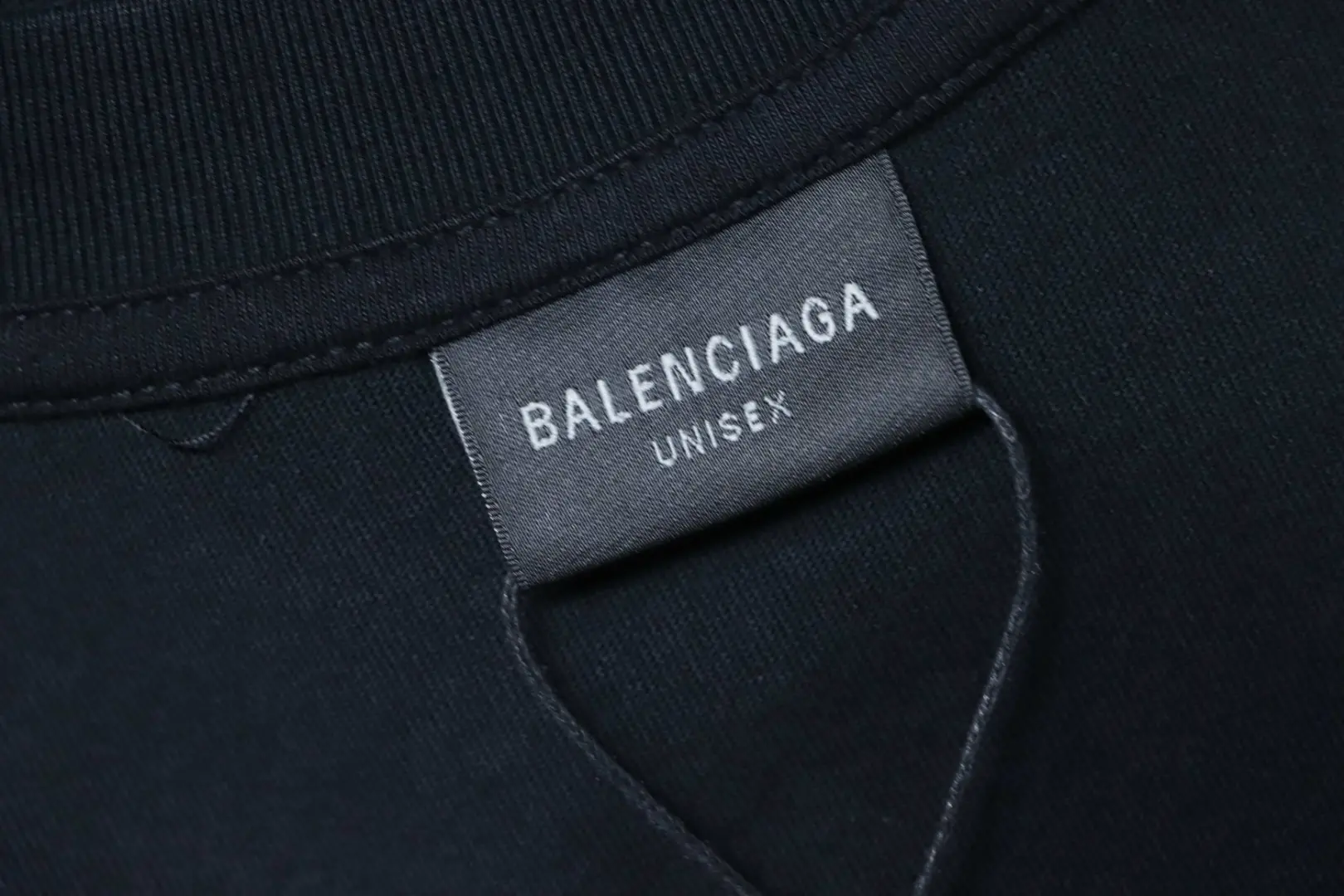 Balenciaga Kurzarmhemd mit Applikationsstickerei – Bild 9