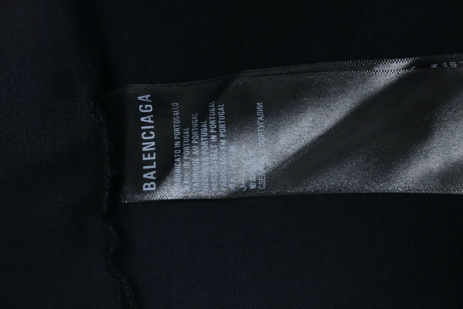 Balenciaga Kurzarmhemd mit Applikationsstickerei – Bild 10