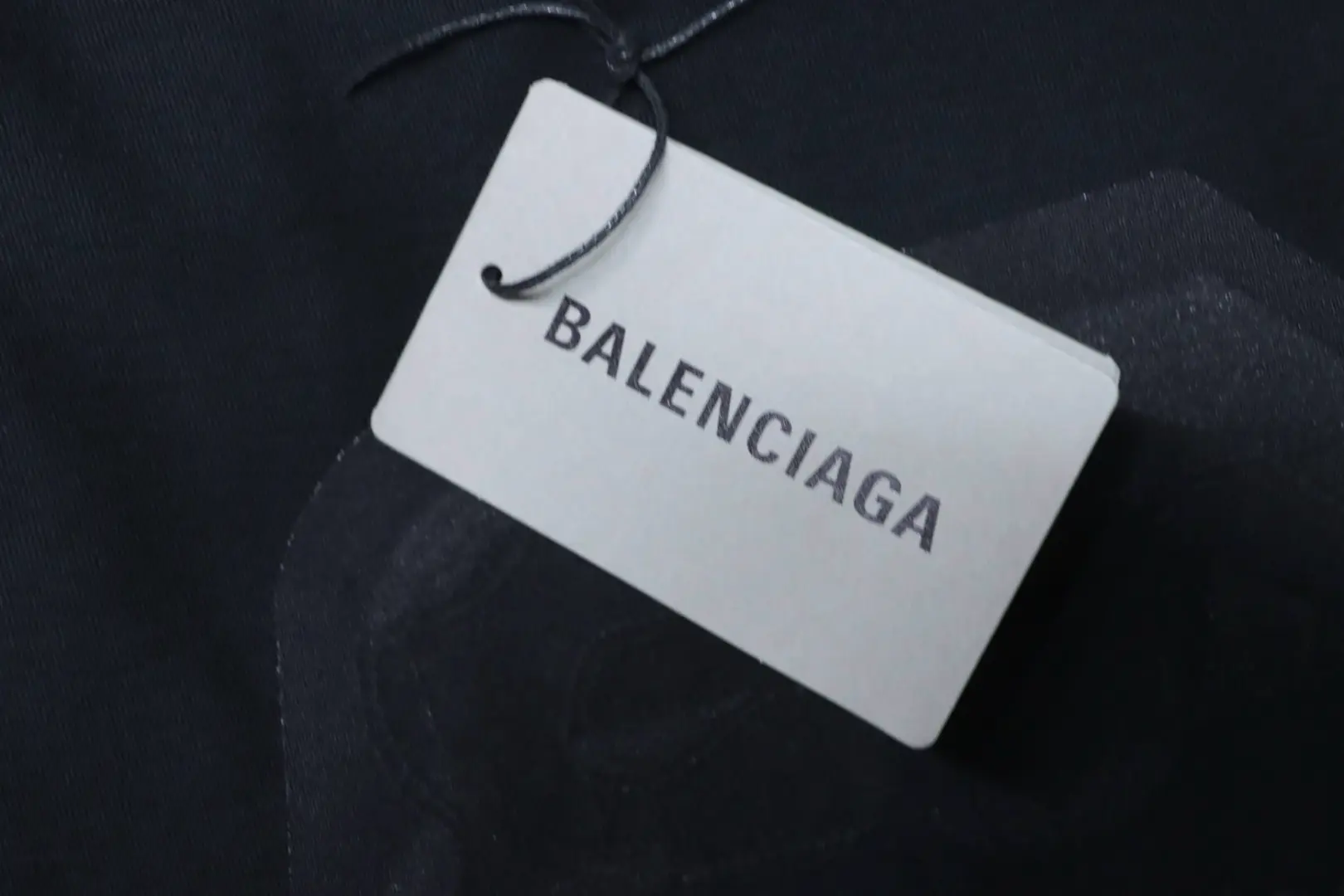 Balenciaga Kurzarmhemd mit Applikationsstickerei – Bild 11