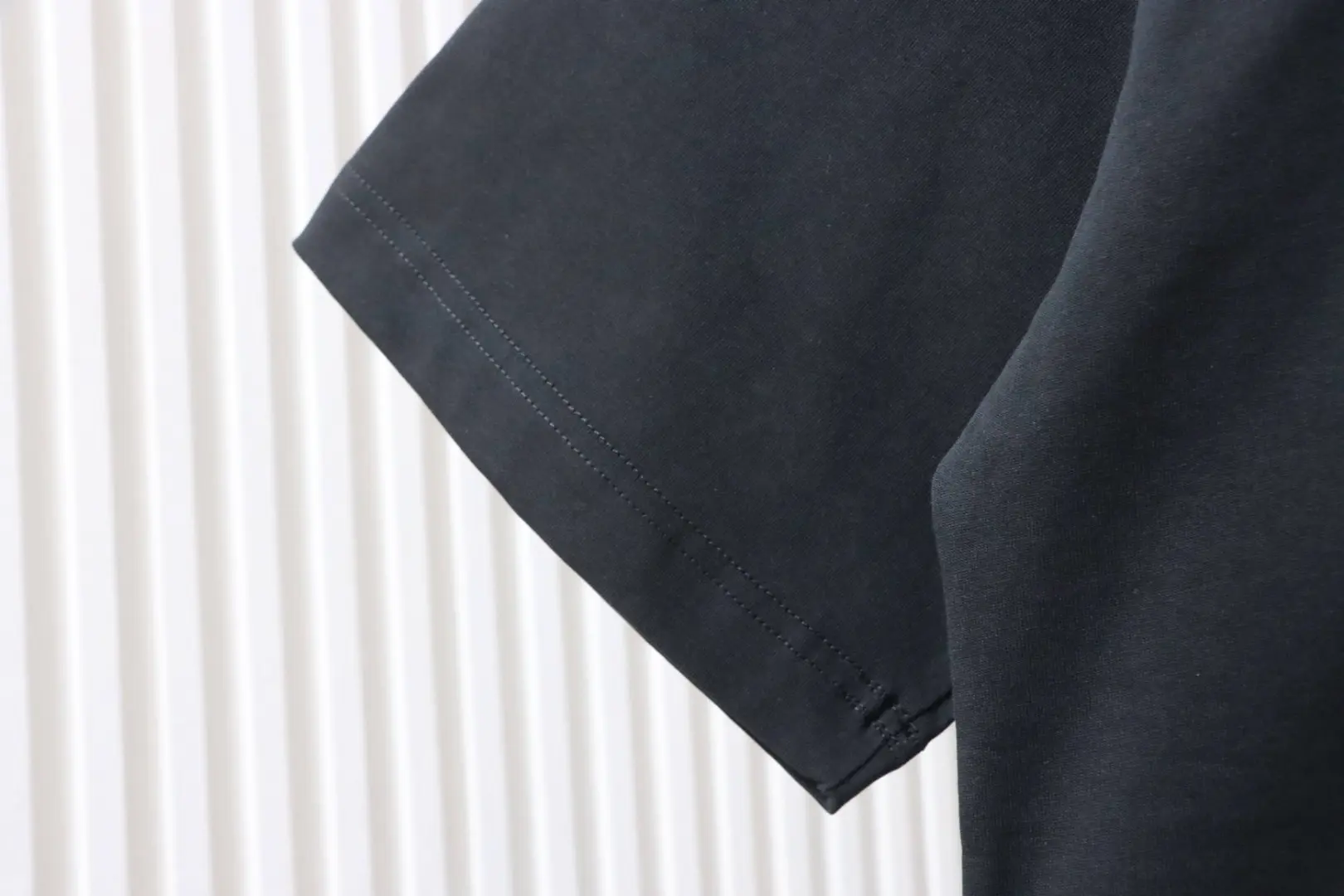 Celine T-Shirt mit klassischem Logo-Print und kurzen Ärmeln – Bild 7