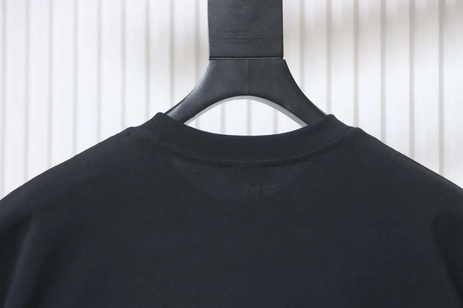 Celine T-Shirt mit klassischem Logo-Print und kurzen Ärmeln – Bild 4