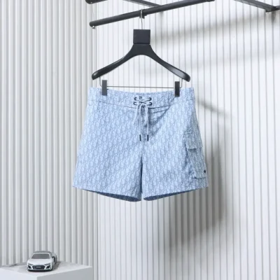 Klassische Shorts mit Monogramm und Kordelzug