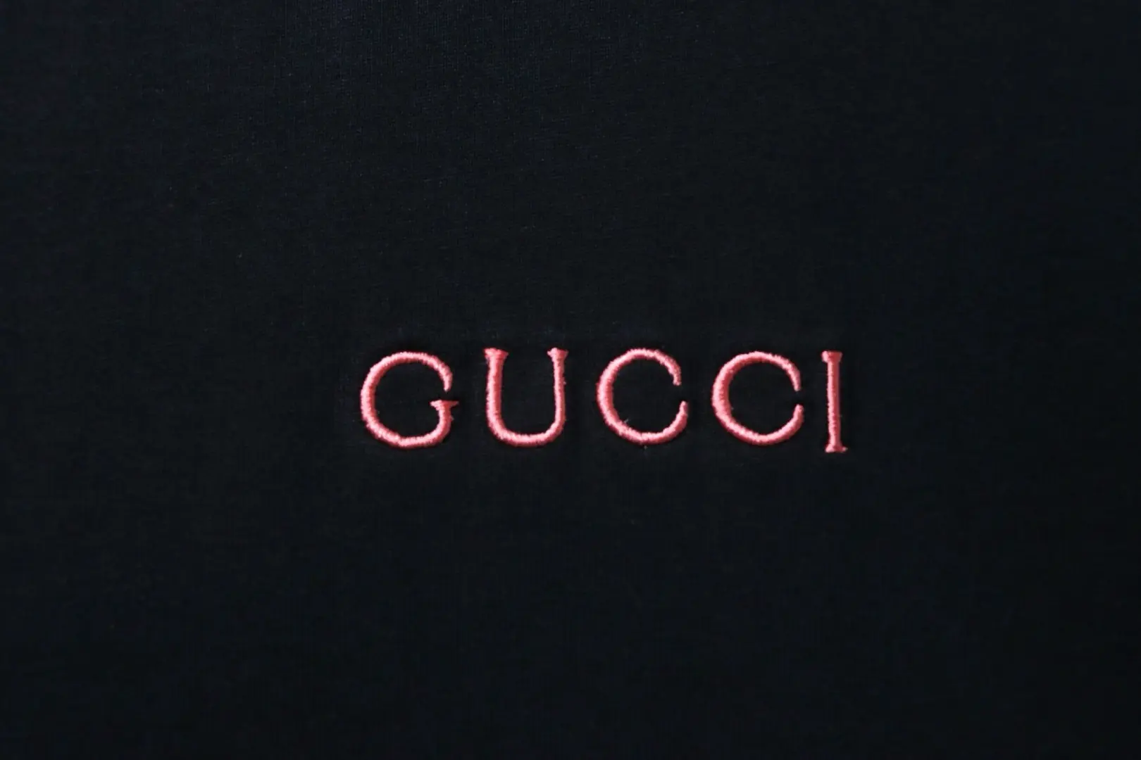 Klassisches Kurzarmhemd mit Logostickerei – Bild 5