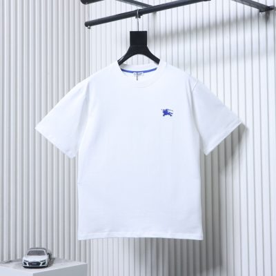 Kurzärmeliges T-Shirt mit aufgesticktem „Blue Warhorse“-Aufnäher