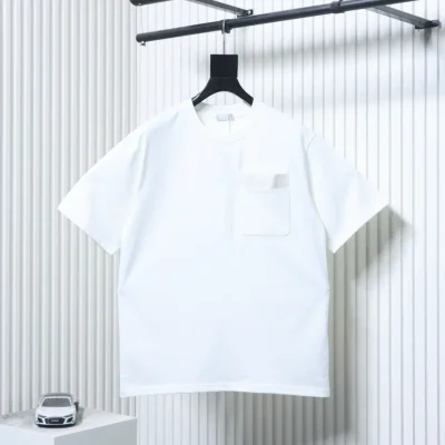 Kurzarm-T-Shirt mit Cannage-Stickerei und Brieftasche