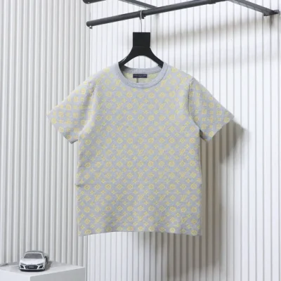 Kurzarm-T-Shirt mit durchgehendem Monogramm-Logo-Jacquard-Strickmuster