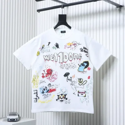 Kurzarm-T-Shirt mit farbenfrohem, handbemaltem Graffiti-Print