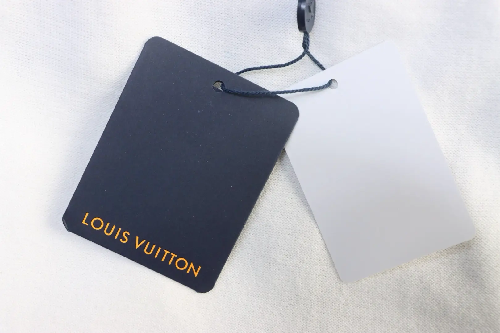 Kurzarmhemd aus kariertem Jacquard-Strick – Bild 10