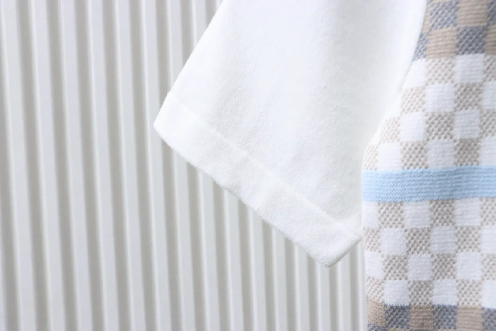 Kurzarmhemd aus kariertem Jacquard-Strick – Bild 8