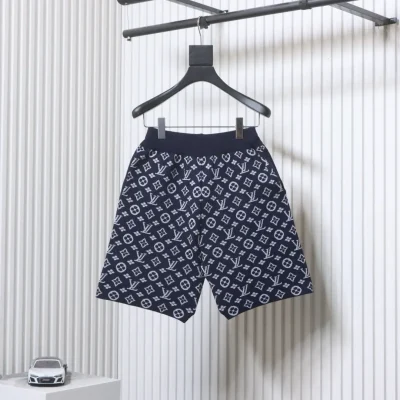 Lange Shorts aus Monogramm-Jacquard-Strick