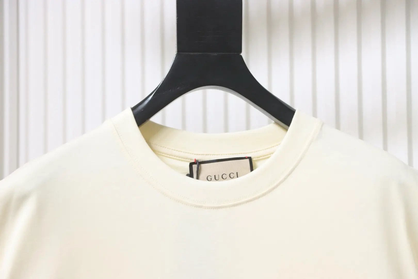 Neue Zeichentrickserie: Kurzärmeliges Logo-Design – Bild 3