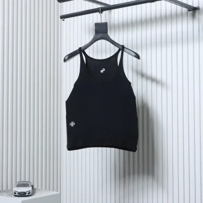 Neue bestickte Strickweste von CH