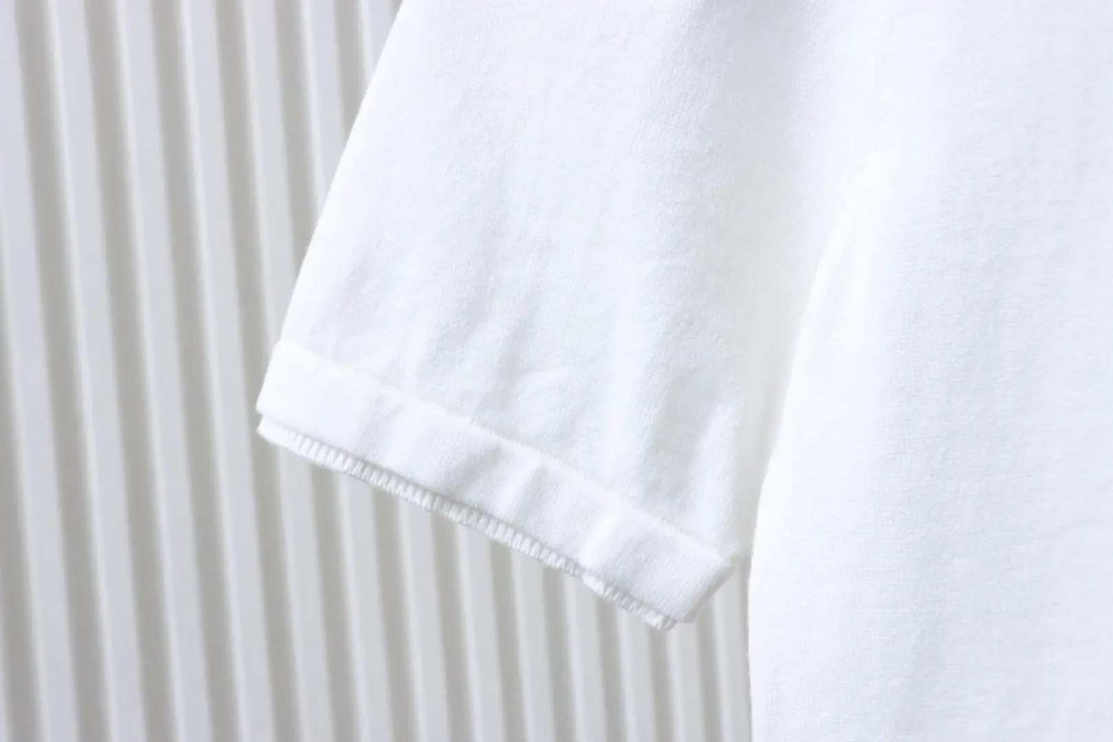 Neues Polohemd mit Perlmuttknöpfen – Bild 7