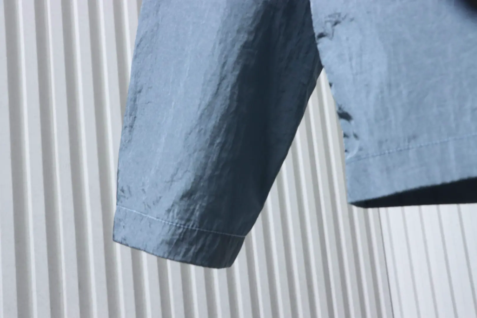 Nylon Meta Series Metallic Nylon Zipper Jacket – Bild 7