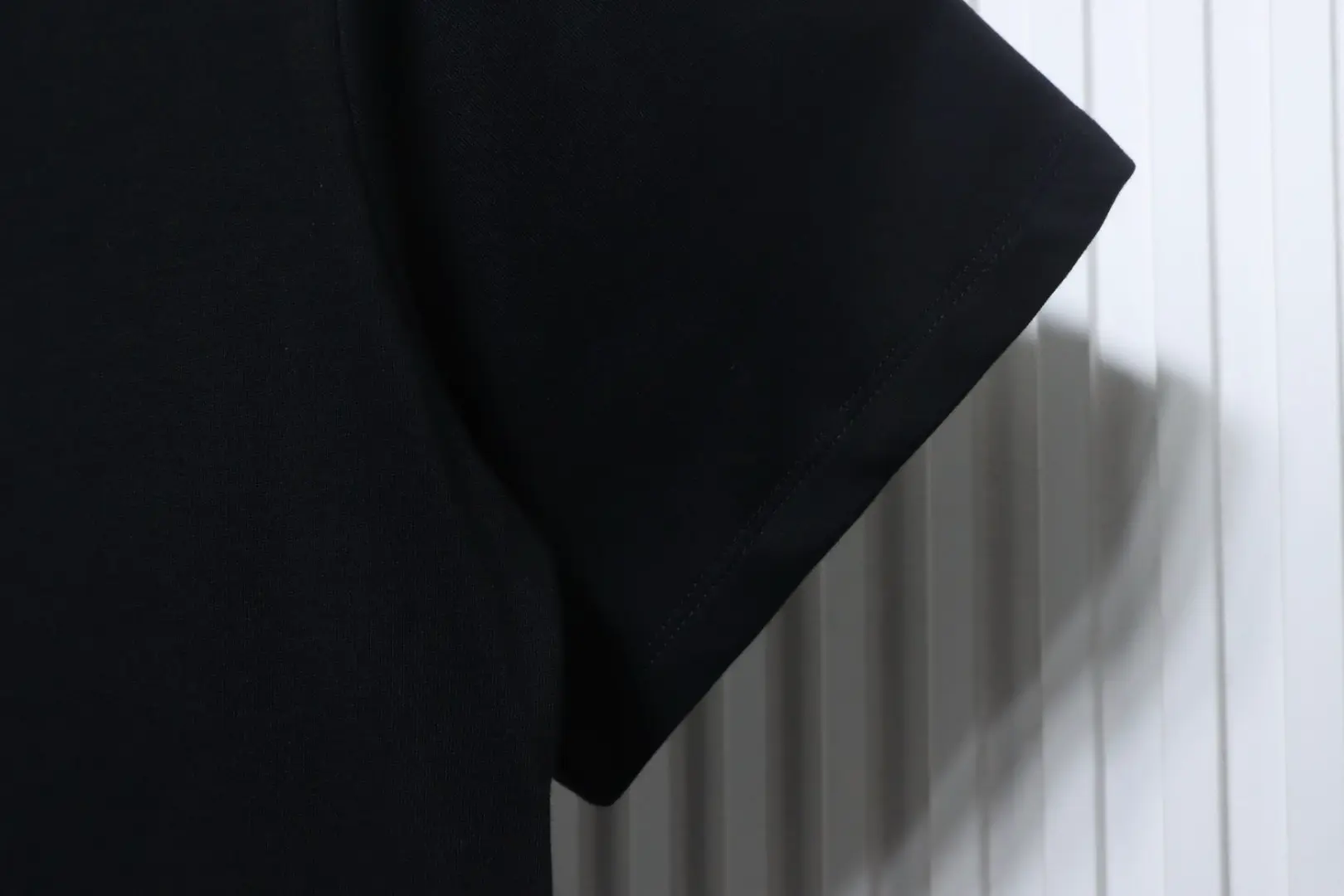 OW Kurzarmhemd mit Wolkenmuster (Ölgemälde-Stil) – Bild 6