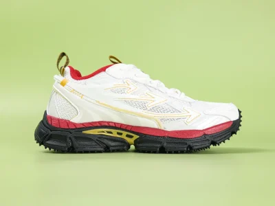 Off-White Herren-Sneaker „Be Right Back“ – Exklusive Holiday-Kollektion