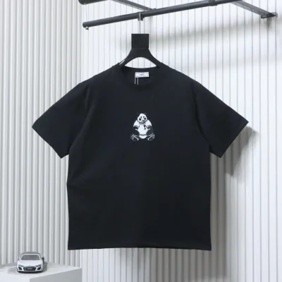 Panda-besticktes Kurzarm-T-Shirt mit Rundhalsausschnitt