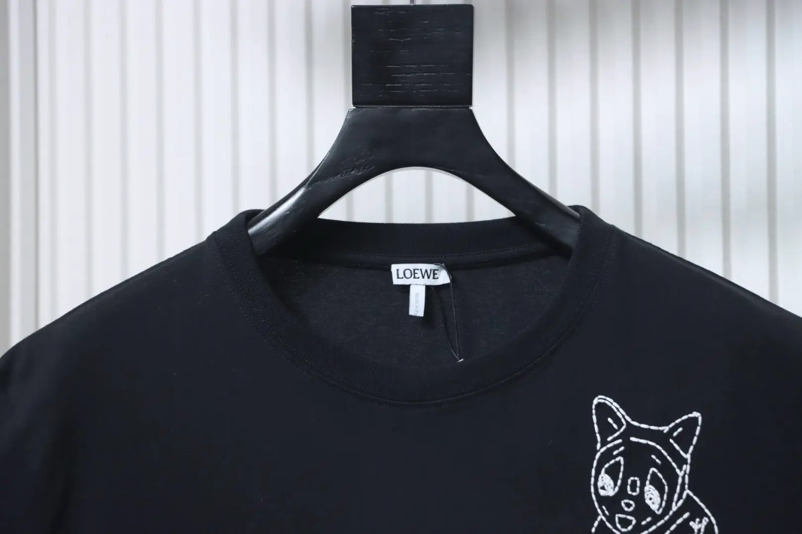 Porzellan-Kurzarmhemd mit Großkatzen-Motiv – Bild 3