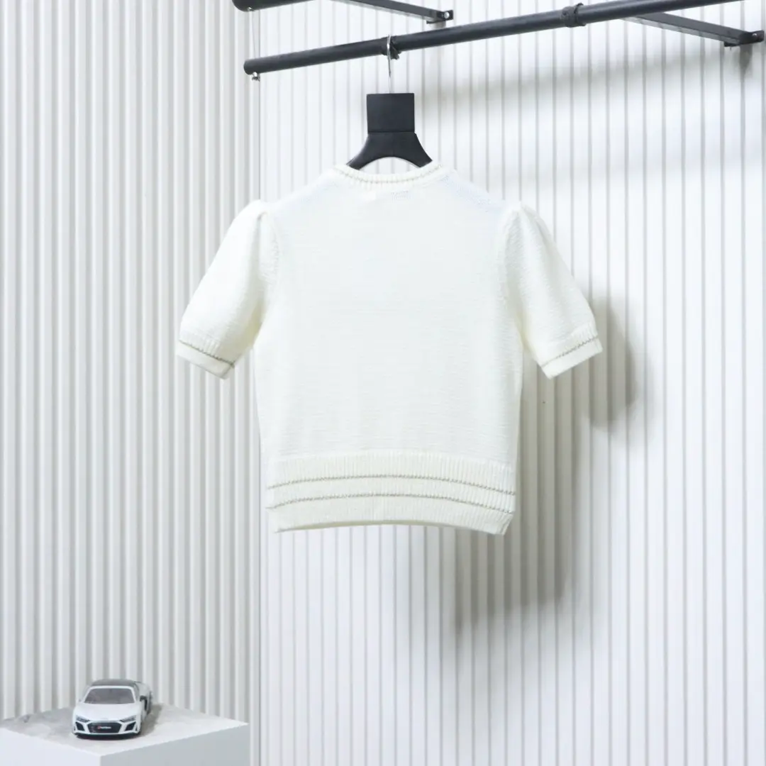 Strickpullover mit herzförmigen Puffärmeln aus Perlen, kurzärmelig – Bild 2