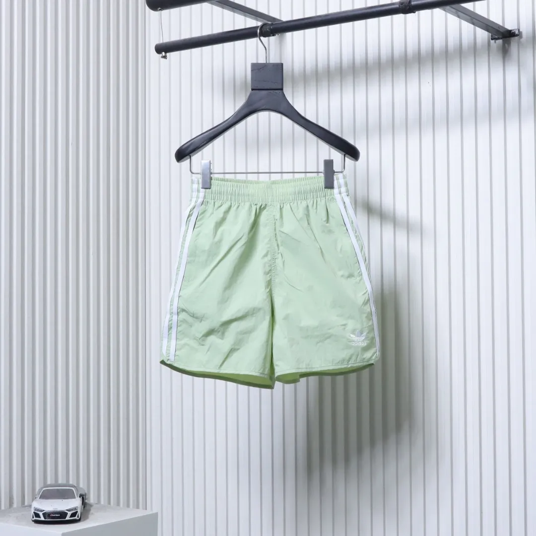 Adidas Vorderansicht Mintgrün