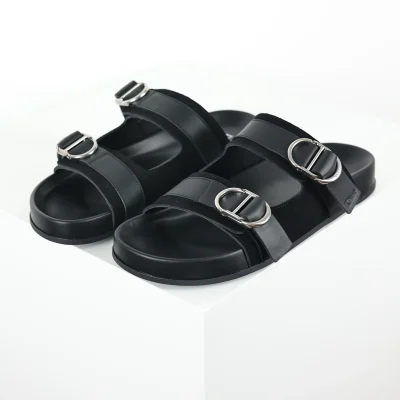 Aquafarbene, flache Wildleder-Flip-Flops mit runder Zehenpartie, schwarz