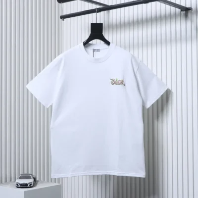 Dior Vorderansicht
