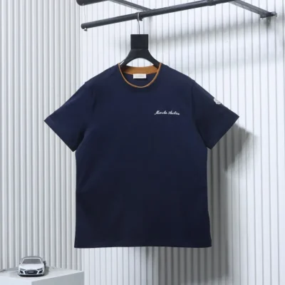 Moncler T-Shirt Rückansicht in Dunkelblau