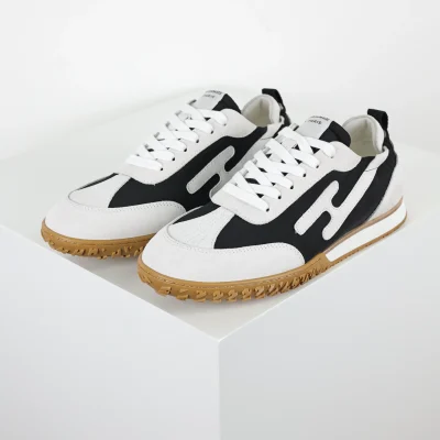 Her.me1s Jet Casual Trainingsschuhe in Schwarz und Weiß
