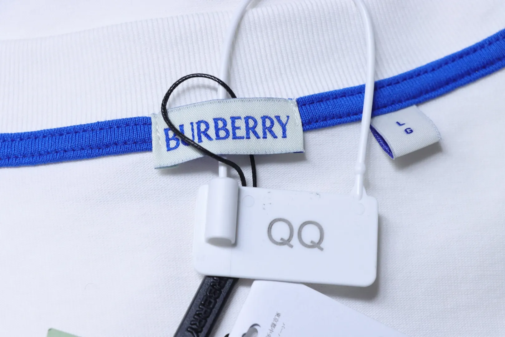 Burberry-Markenetikett