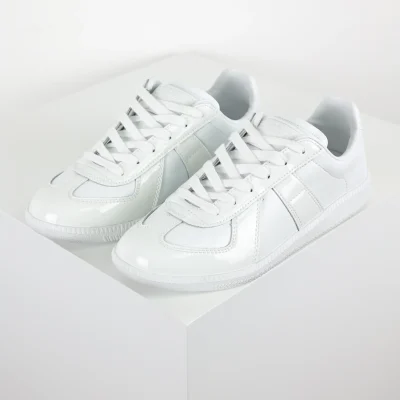 Maison Margiela Kalbsleder-Replika-Sneaker im deutschen Stil, weiß