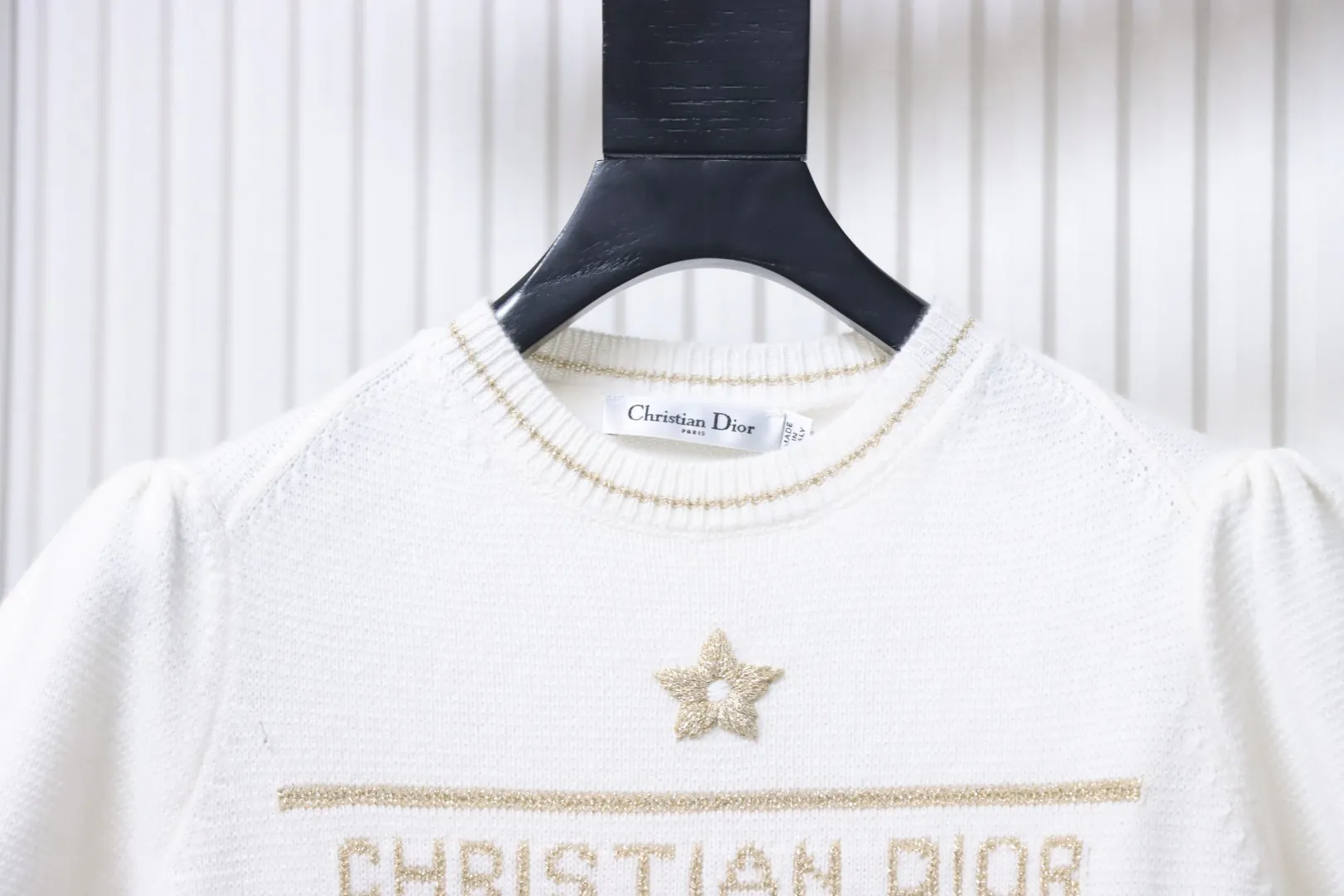 Dior-Kragen
