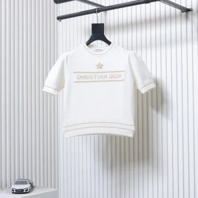 Dior-Vorderansicht