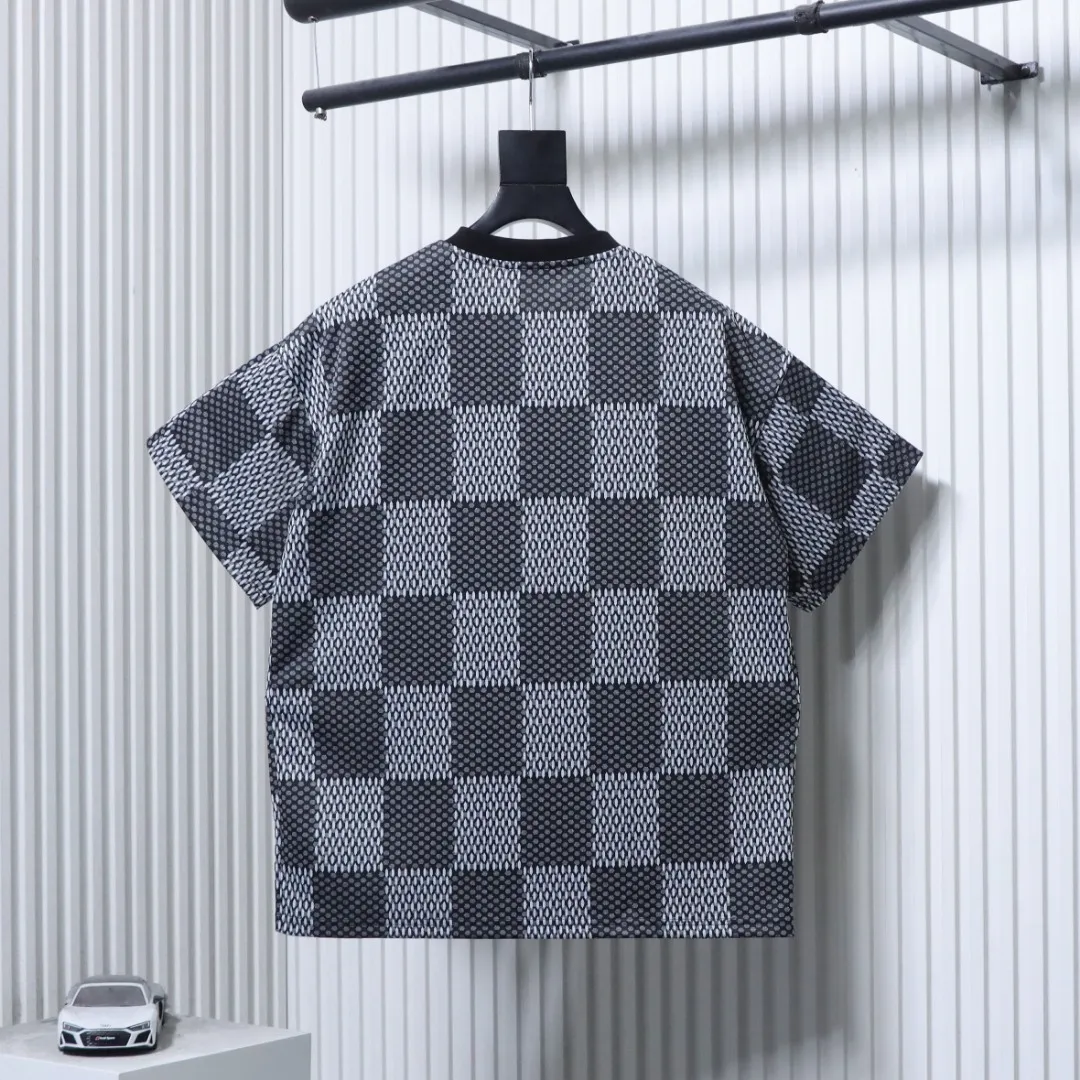 Louis Vuitton Rückansicht