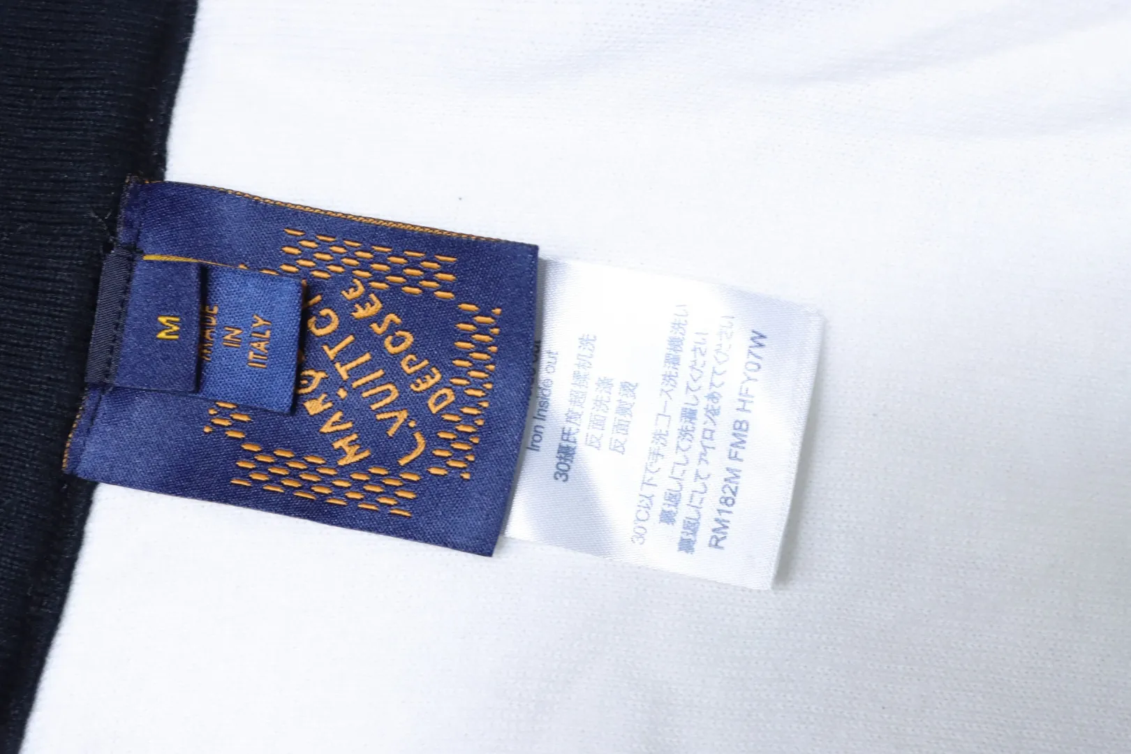 Louis Vuitton Pflegeetikett