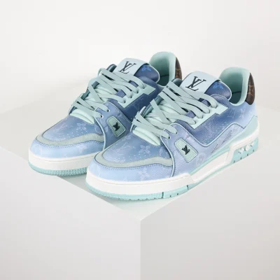 Trainer 54 Farbverlauf-Sneaker in Blau