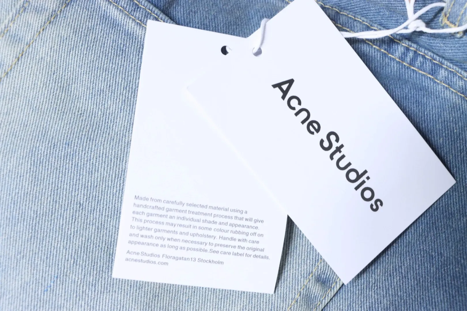 Acne Studios Hangtag