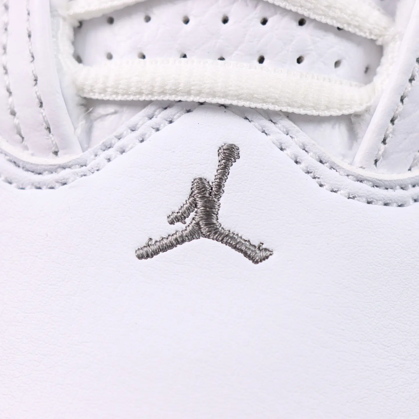 Air Jordan 14 Retro White Forest (Weißgrün) – Bild 16