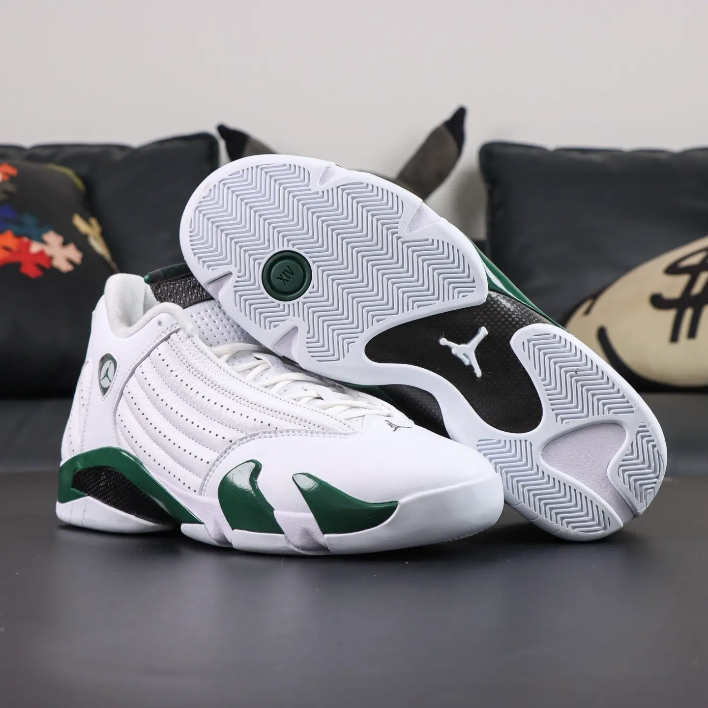 Air Jordan 14 Retro White Forest (Weißgrün) – Bild 4