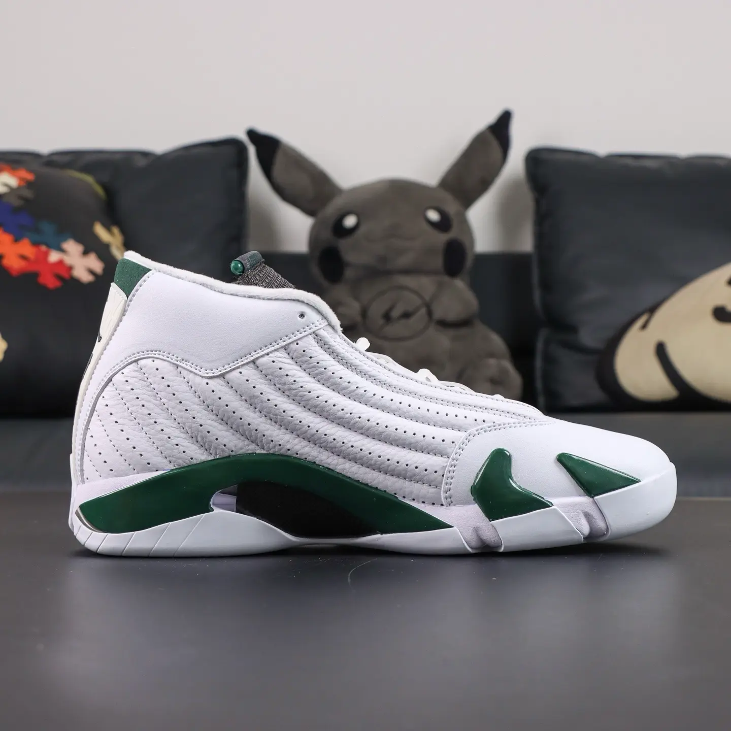Air Jordan 14 Retro White Forest (Weißgrün) – Bild 3