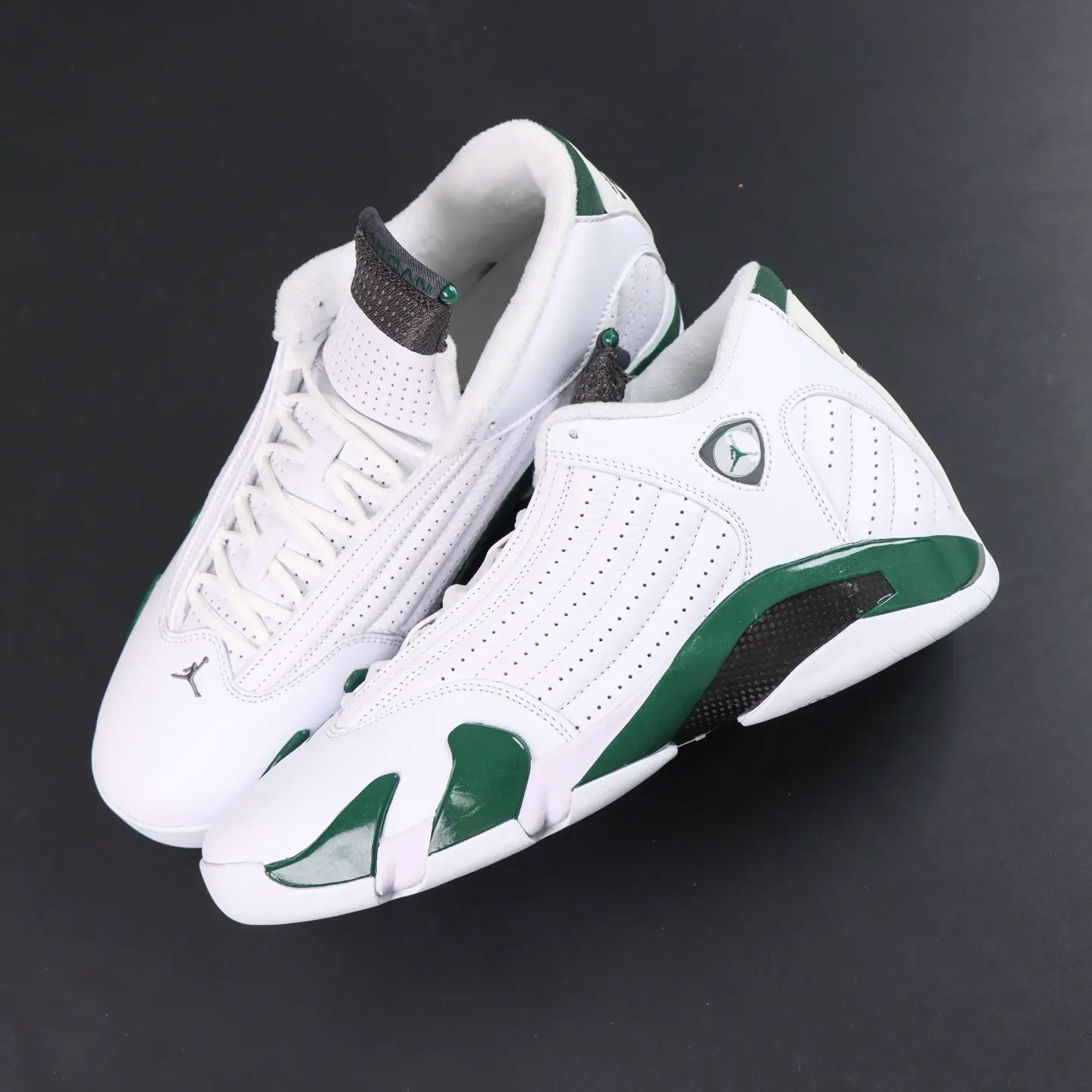 Air Jordan 14 Retro White Forest (Weißgrün) – Bild 2