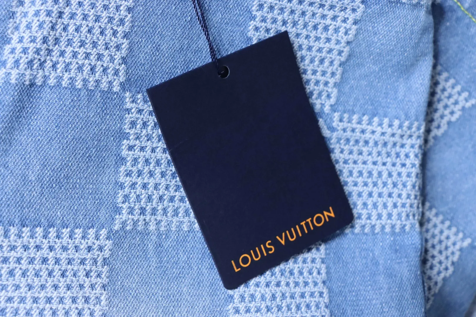 Louis Vuitton Hangtag