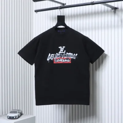 Louis Vuitton x Supreme Vorderansicht