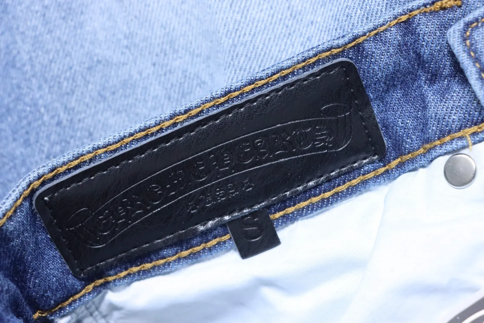 Chrome Hearts – Markenlabel