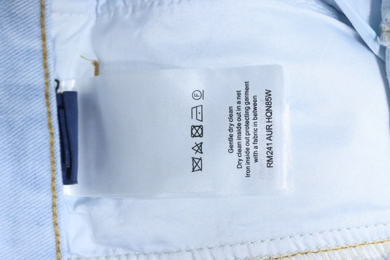 Louis Vuitton Pflegeetikett