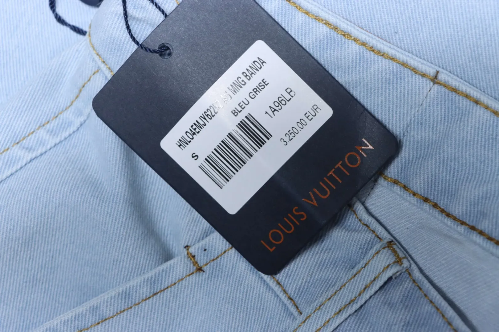 Louis Vuitton Hangtag
