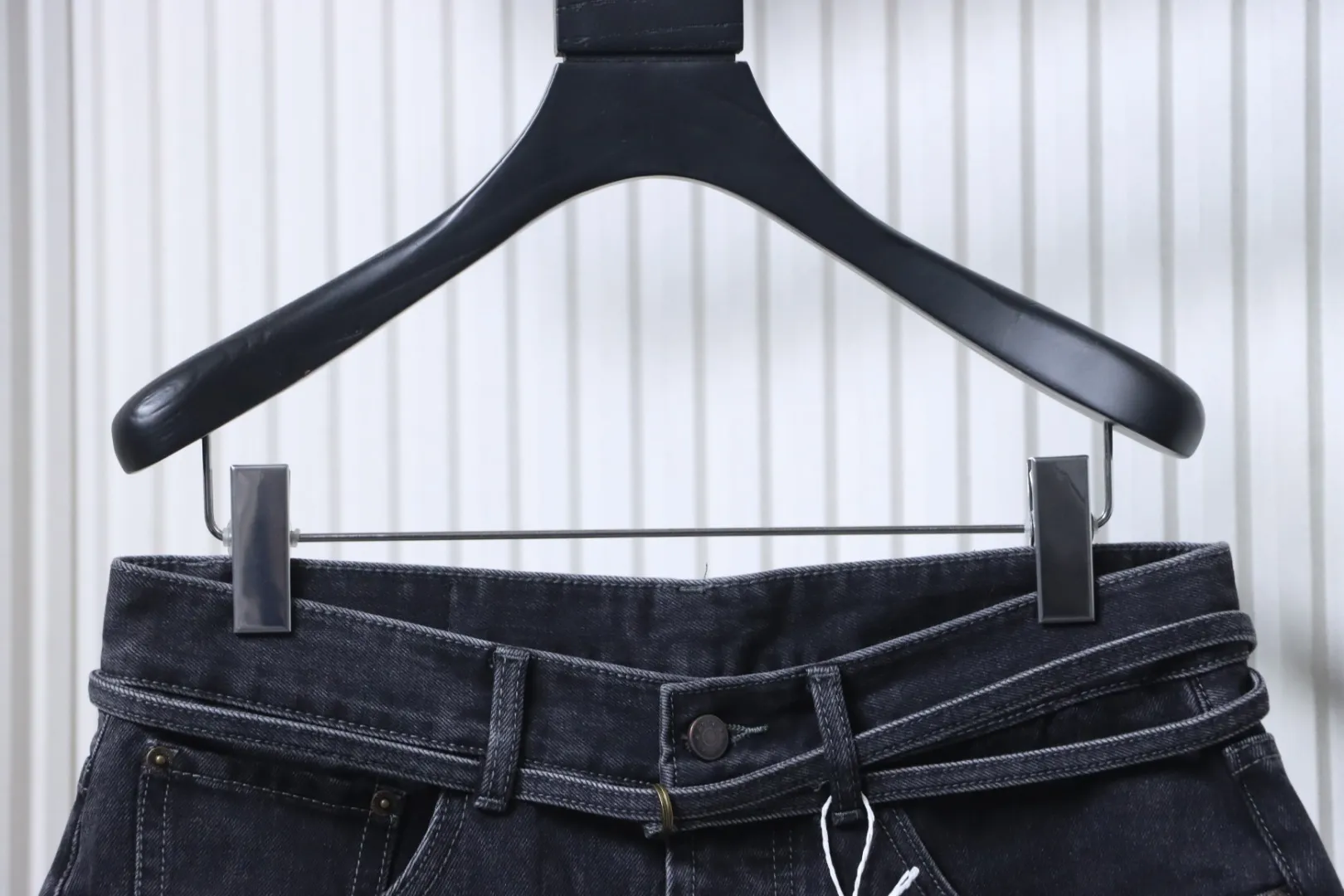 Acne Studio – Taille