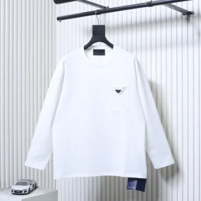 Prada Langarmshirt, Vorderansicht